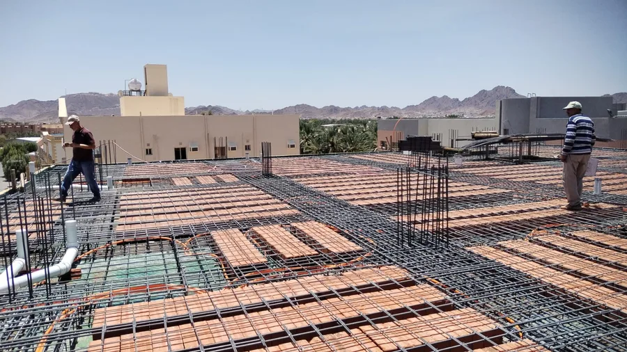 الدور الثاني، مبنى سكني ثلاثة أدوار، حي الصناعية
