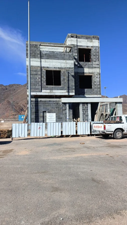 الهيكل الخرساني، عمارة سكنية ثلاثة أدوار، حي السكب