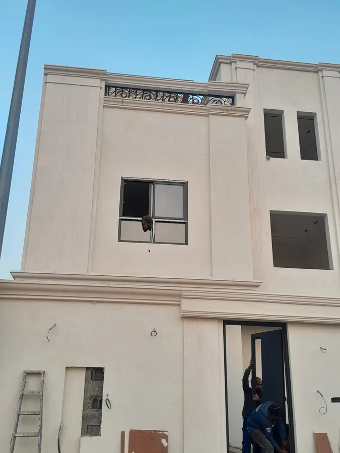 العزل، عمارة سكنية ثلاثة أدوار، حي السكب