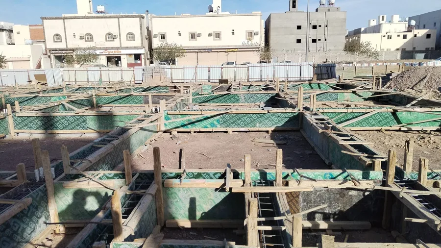 الميدة، مبنى تجاري سكني، حي شوران